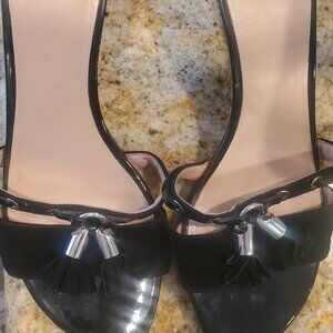 Stuart Weitzman Black Suede Leather Tassel Accents Kitten Heel Sandals - Sz. 8
